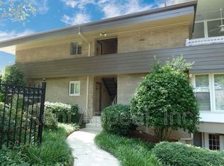 346 Carpenter Dr, Sandy Springs, GA 30328