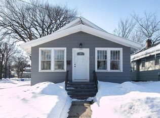 1023 5th St S, Fargo, ND 58103