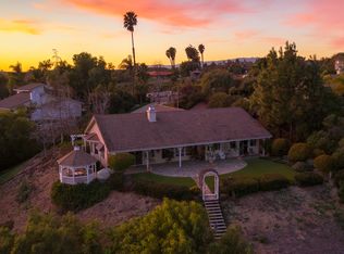 2388 Vista Valle Verde Dr, Fallbrook, CA 92028