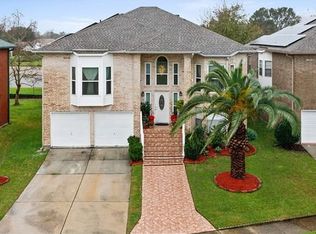 3112 Jason Ln, Gretna, LA 70056