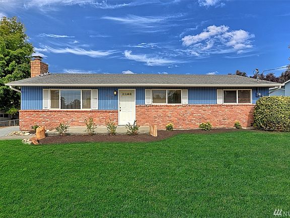 2nd image of 8007 Grace Ln