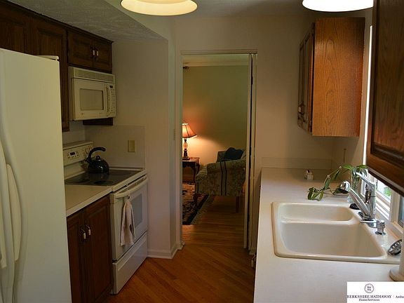 4th image of 2712 N 97th Ave