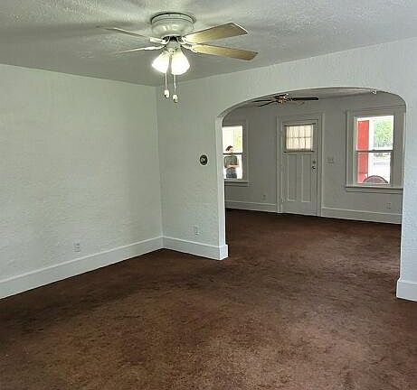 4th image of 647 Capital Ave NE