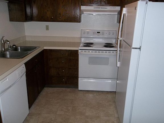 2nd image of 2717 W 22nd St APT 3