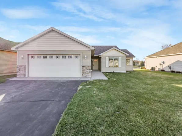 1243 Willow Pond Dr, Waite Park, MN 56387
