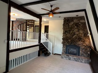 1301 Glen Oaks Rd, Holly, MI 48442