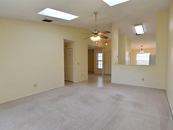 5th image of 1030 Alpug Ave