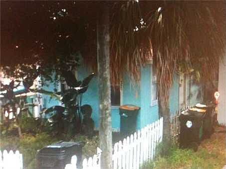 1st image of 321 N East St