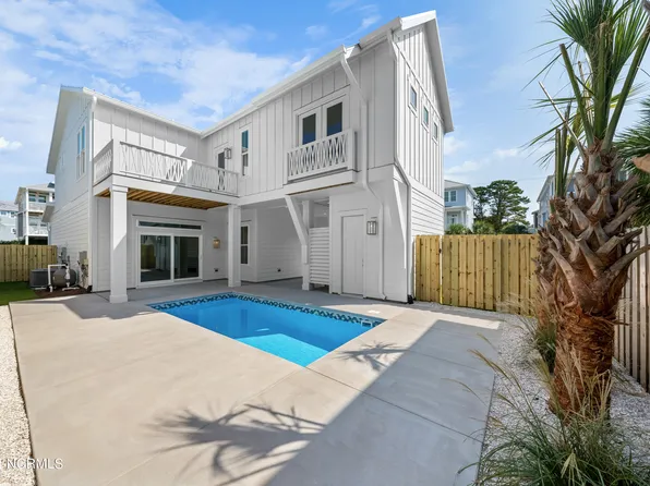 601 North Carolina Avenue, Carolina Beach, NC 28428