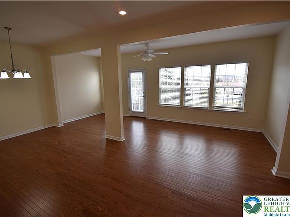 4th image of 203 Auburn Dr
