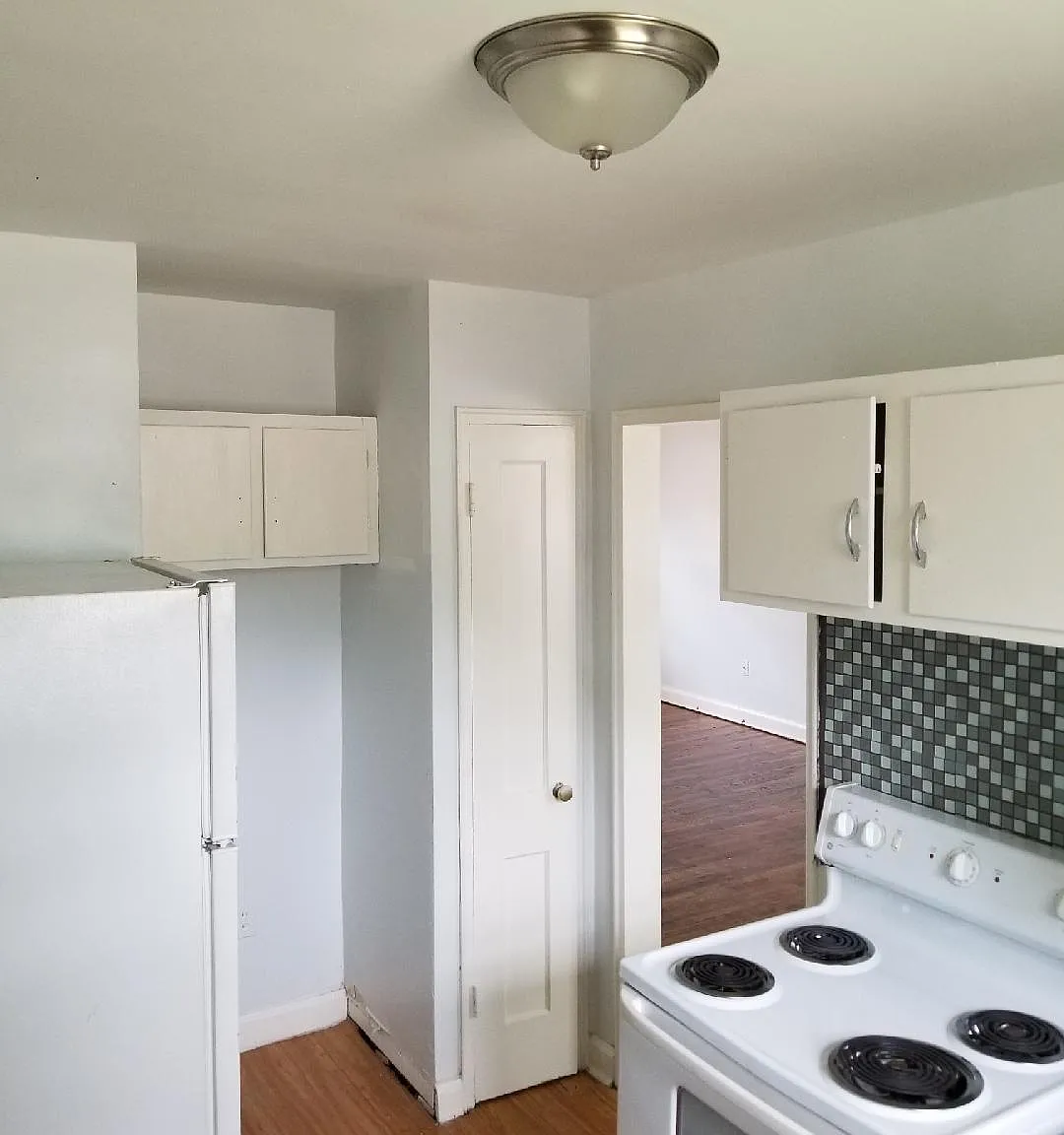 Westview Court — Photo 2