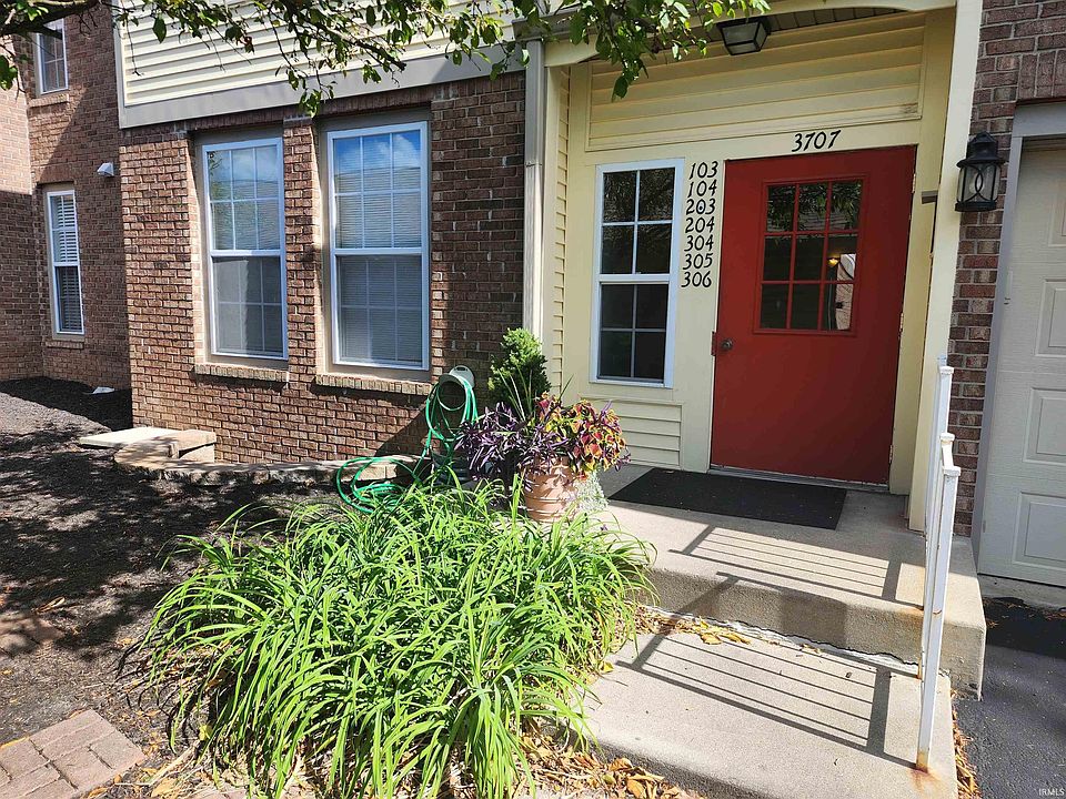 1st image of 3707 E Barrington Dr #D104