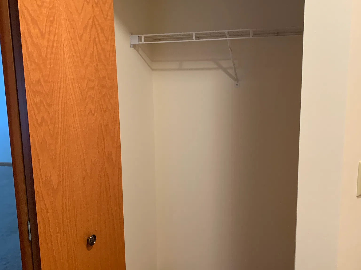 1 bed, 830 sqft, $1,700 — Photo 4