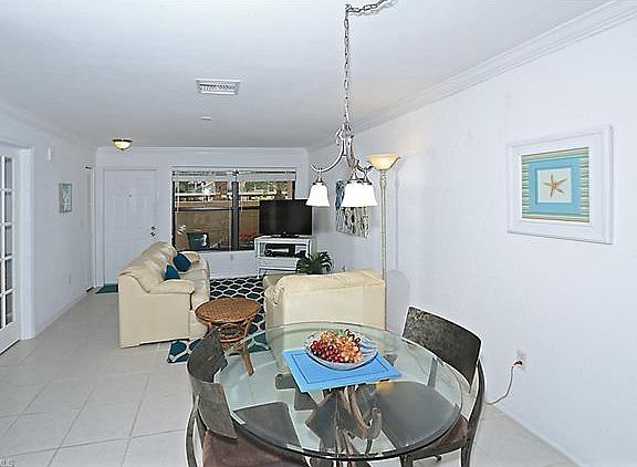 5th image of 60 Emerald Woods Dr APT B13