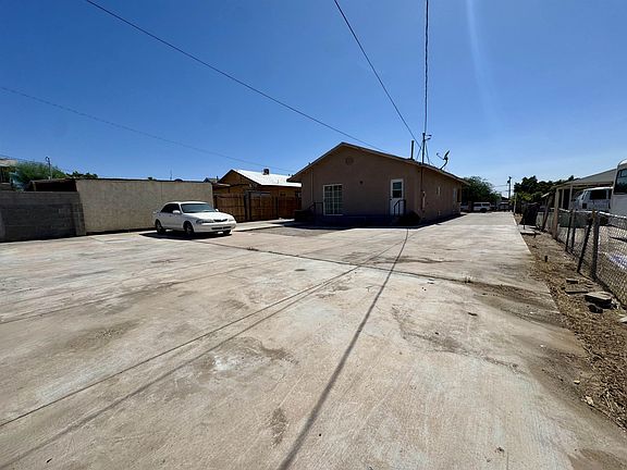 5th image of 325 S 5th Ave