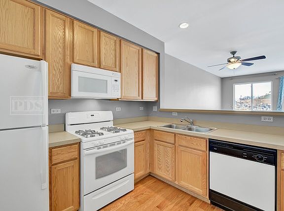 4th image of 2823 Kentshire Ct #0