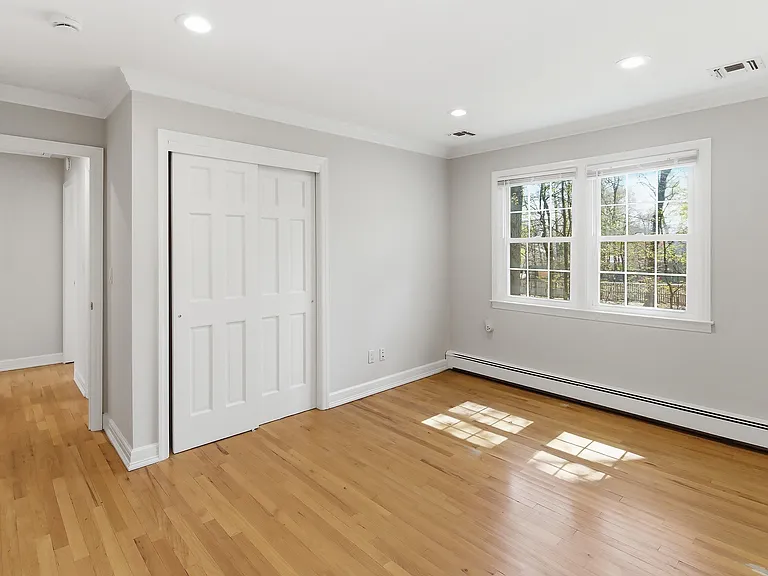 72 Prospect St #2 — Photo 12