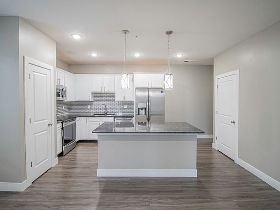 3rd image of 500 South St #301