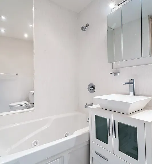 145 W 58th St #10C — Photo 17
