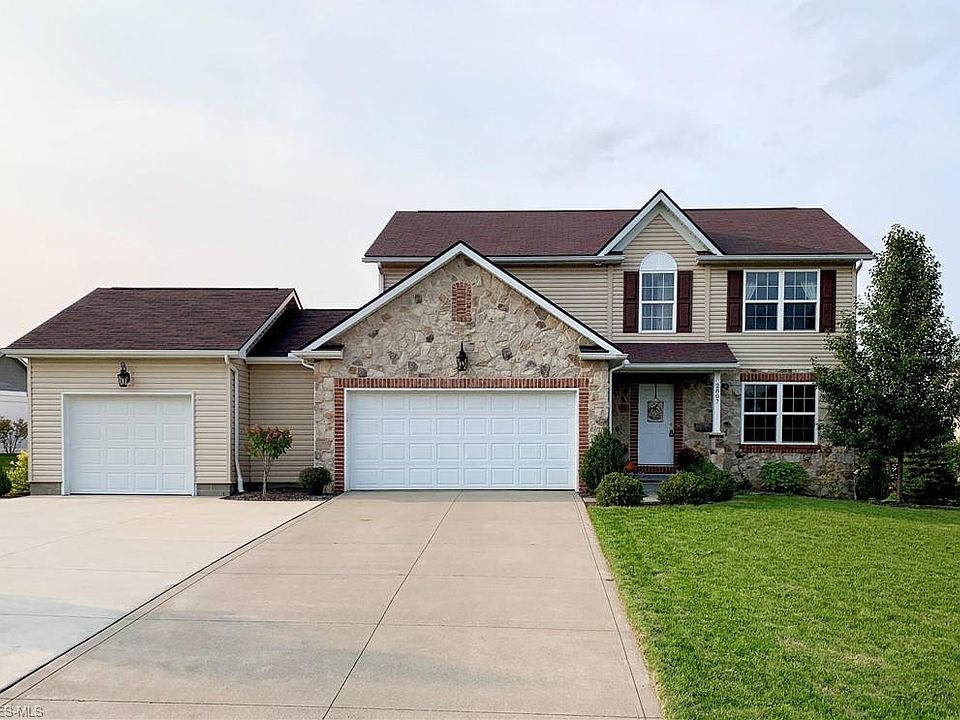 1st image of 2807 Lakeview Dr