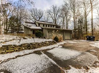 3200 S Burlington Dr, Muncie, IN 47302