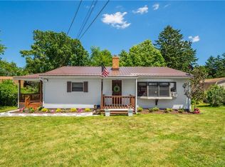 561 Allendale Rd, New Brighton, PA 15066