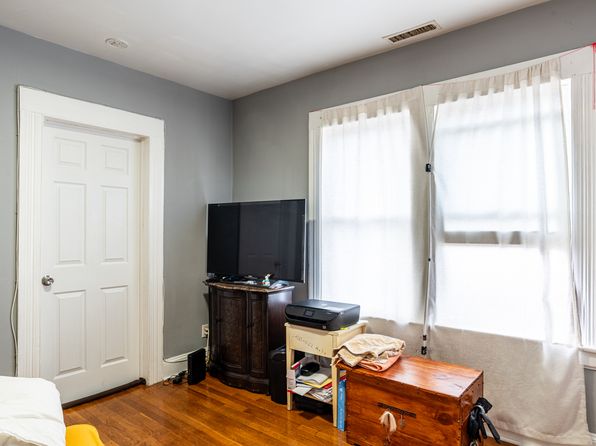 bridgeport-connecticut-2054938373 picture