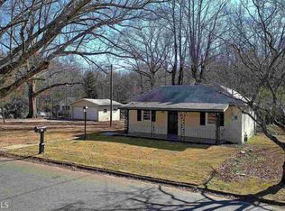 31 Glenn St, Newnan, GA 30263