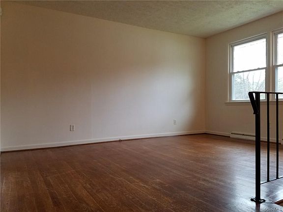 2nd image of 1608 Circle Dr