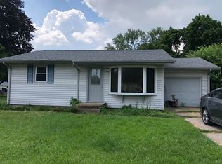 1522 39th Ave, Moline, IL 61265