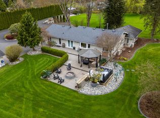 27720 Joanita Pl, Abbotsford, BC V4X 2C3