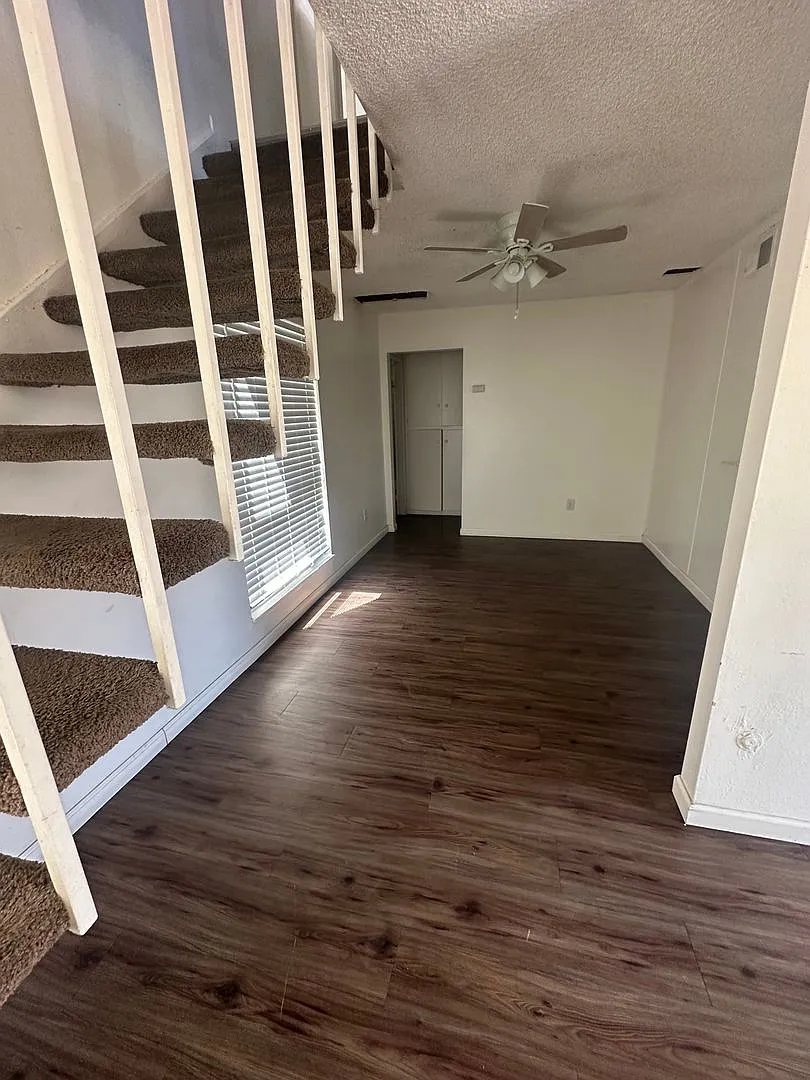 4801 Belle Terrace #H — Photo 3