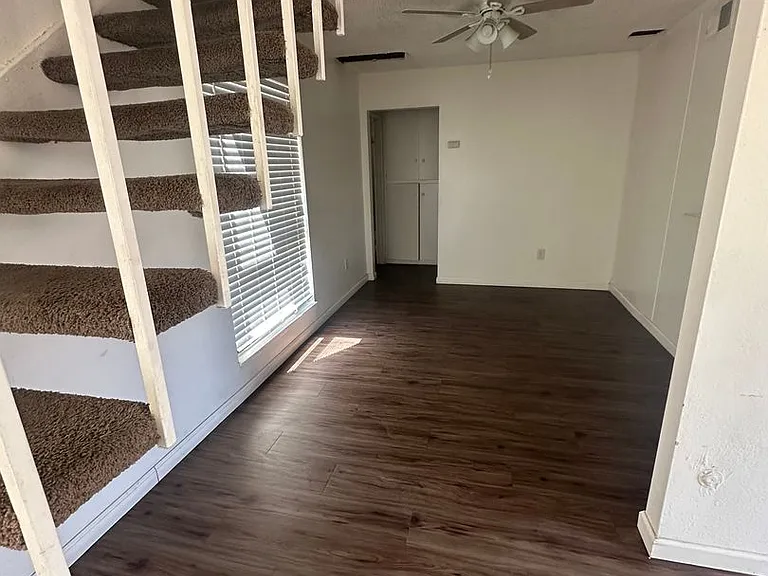 4801 Belle Ter #H — Photo 3