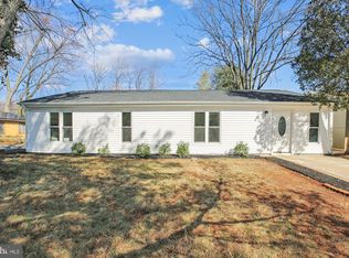 8325 Shady Spring Dr, Gaithersburg, MD 20877