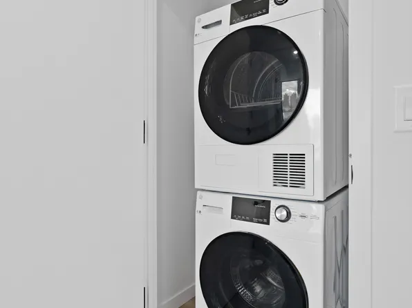 26-46 4th Street image 6 of 22