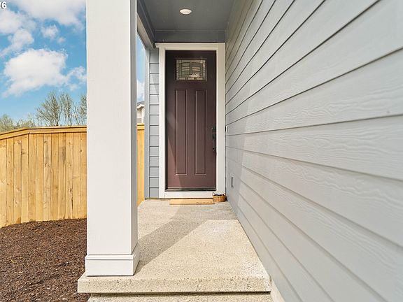 4th image of 17305 NW Antonio St