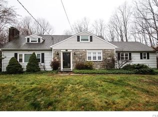 12 Wolfpits Rd, Bethel, CT 06801