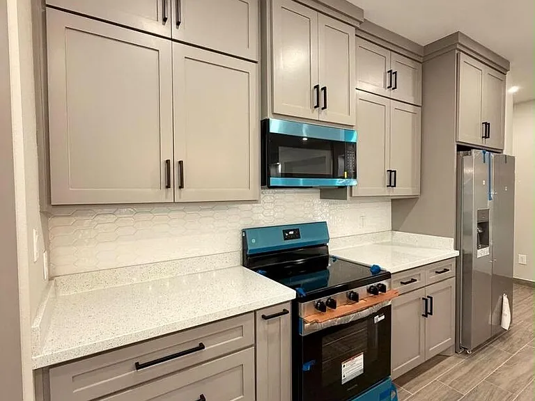 317 Avenida Del Sol #A — Photo 3