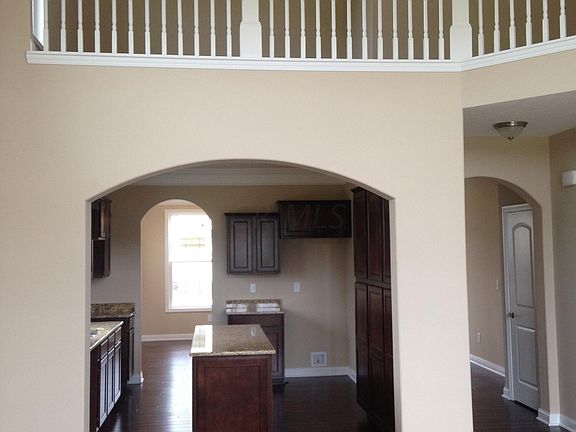 5th image of 1794 Ivy St #7696