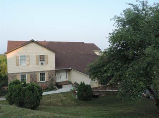 202 E 7th St UNIT A, Duluth, MN 55805