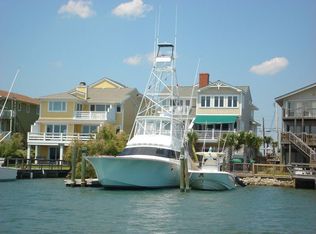 460B Causeway Dr, Wrightsville Beach, NC 28480