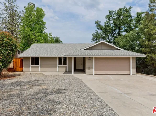40934 Elliott Dr, Oakhurst, CA 93644