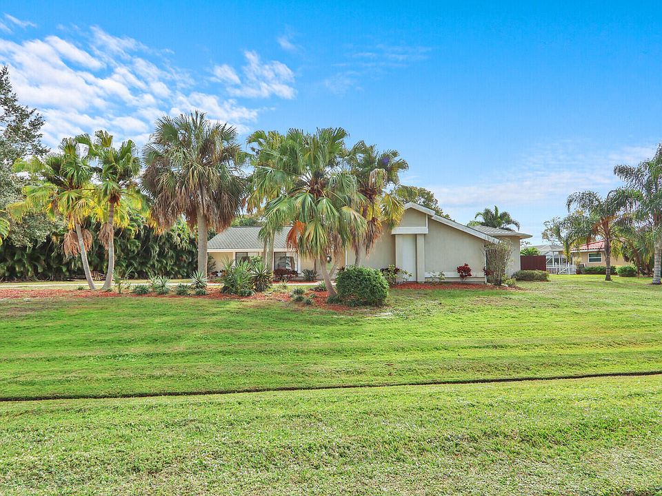 3060 SE Darien Road, Port Saint Lucie, FL 34952 | MLS #R11149870