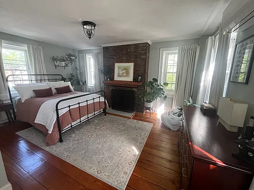 240 Bunker Hill St #2 Photo 1