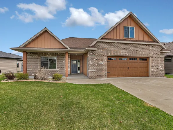 1902 River Links Dr, Cold Spring, MN 56320