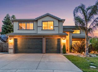 1042 Topaz Ct, Vacaville, CA
