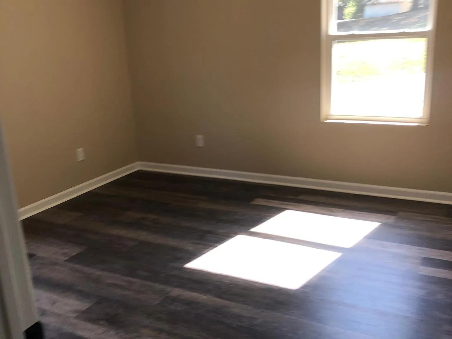 1021 Circle Dr — Photo 4