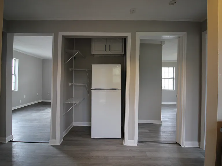 2600 Knott Rd — Photo 8