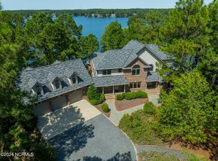 134 Lawrence Ovlk, West End, NC 27376