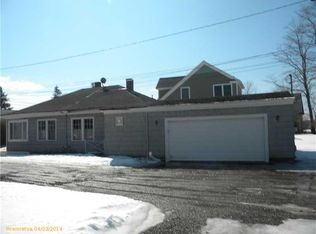 25 Highland Ave, Wells, ME 04090